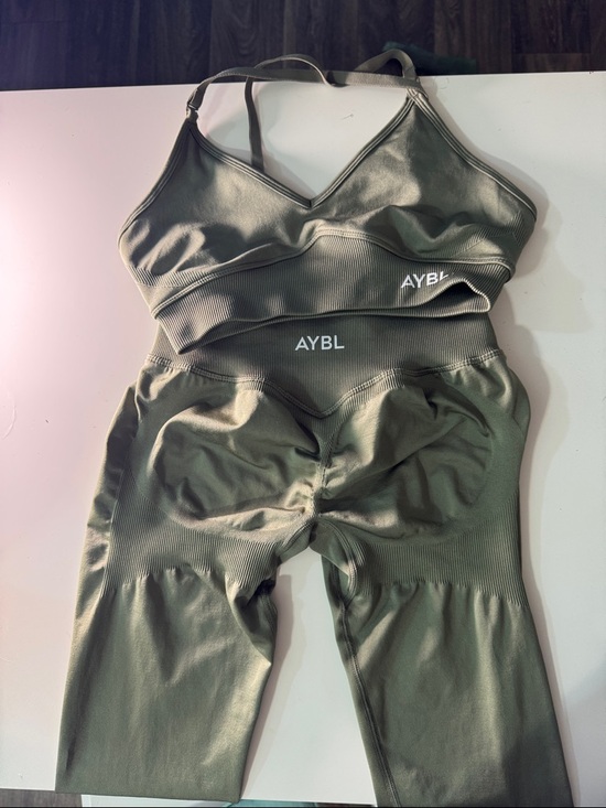 AYBL Pants - AYBL Olive Seamless Crop Bra and High-Waist Leggings Set
